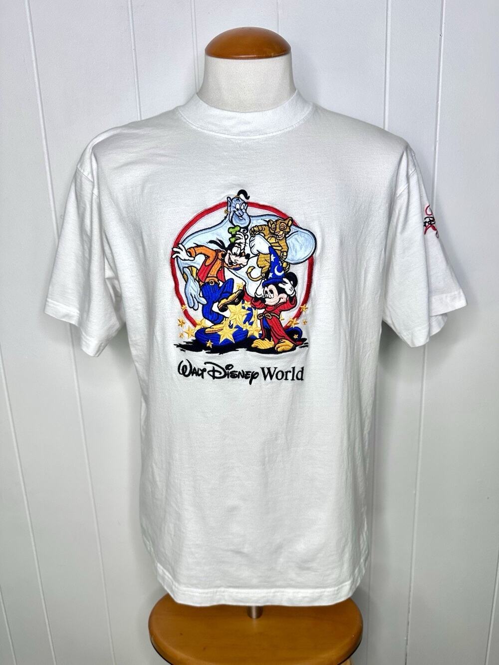 Walt Disney World 25th Anniversary Embroidered T Shirt 1996 Mickey Aladdin Simba